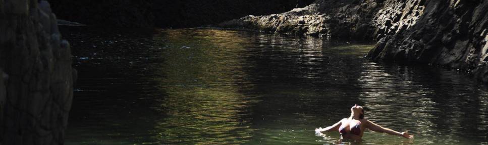 Agradecendo aos céus a beleza do Parque Nacional Radal Siete Tazas, no centro-sul do Chile